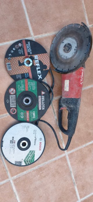 Radial Hilti DC 230-S + 4 Discos
