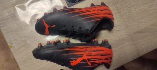 Scarpe da calcio Puma bambino nere e arancioni n°31