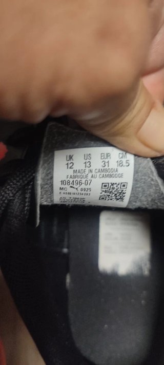 Scarpe da calcio Puma bambino nere e arancioni n°31