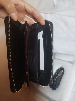 Billetera monedero negra y gris, con cremallera