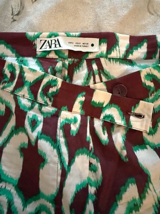 Pantalón Zara Estampado Talla S