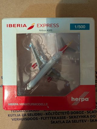 Maqueta Avión Iberia Express A320 Herpa 1:500