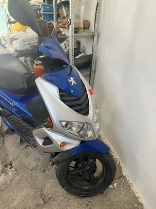 Peugeot Speedfight 2 - precio negociable