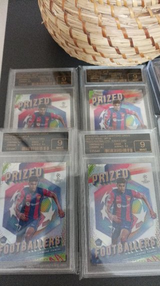 Cromo Lamine Yamal 2024 Topps Champions League