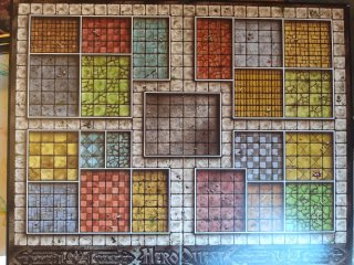 Partes del Heroquest 1989 tablero y varios.