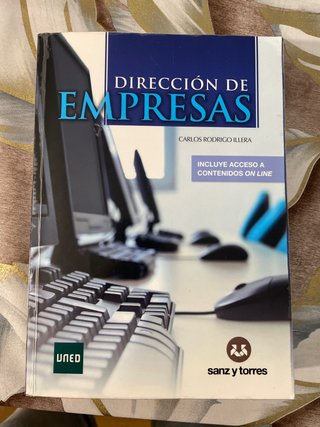 administración dirección de empresas ADE UNED.