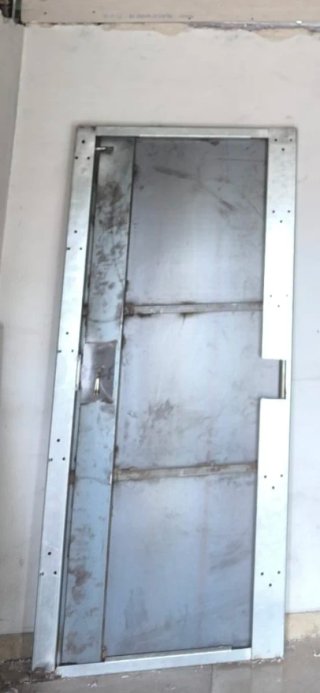 Puerta antiokupa