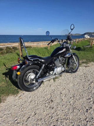 Yamaha Virago XV250 Negra