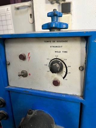 Soldador de Puntos Industrial