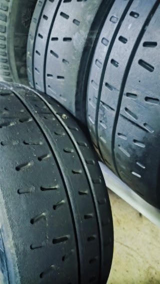 Neumáticos Pirelli RK5 15