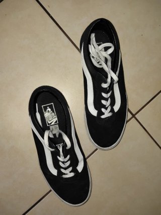Scarpe Vans nere e bianche misura 41