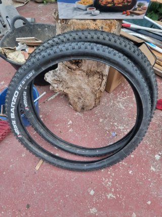 Cubiertas Vittoria Barzo 27.5 x 2.25