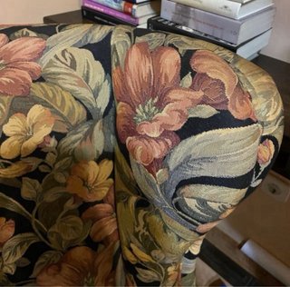 Sillón Orejero Tela Flores