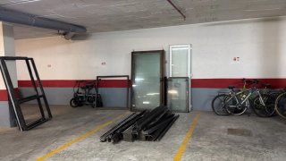 Ventanas Eléctricas hay tres iguales