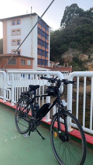 Bicicleta B'Twin Trekking Eléctrica