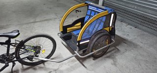 Remolque infantil Oskar para bicicleta