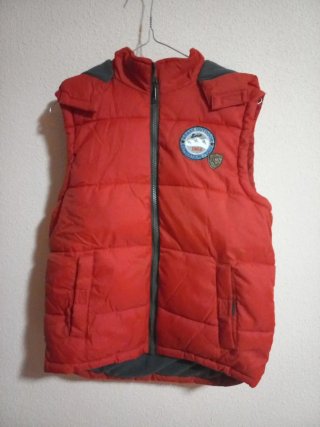 Chaleco niño rojo y gris