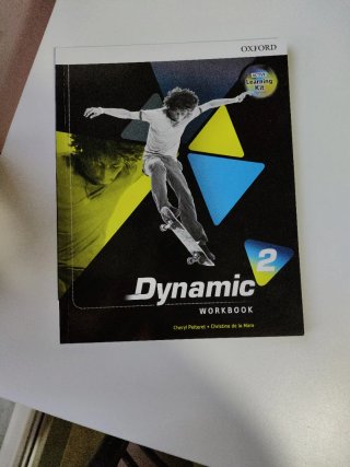 Dynamic 2 Student Book (Spain)