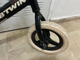 Bicicleta sin pedales B'TWIN