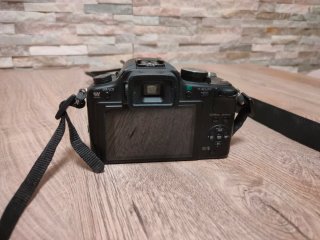Panasonic Lumix G10 Cámara Digital