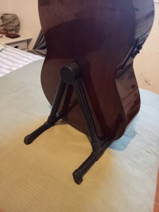 Guitarra Clásica con Accesorios
