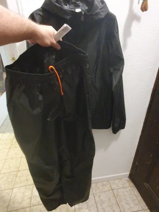 Conjunto Impermeable Decathlon Negro