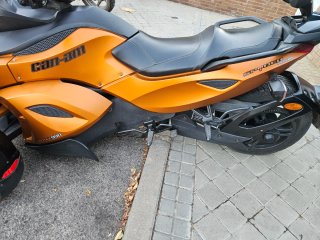 Can-Am Spyder RS Trike Naranja Carnet B de coche