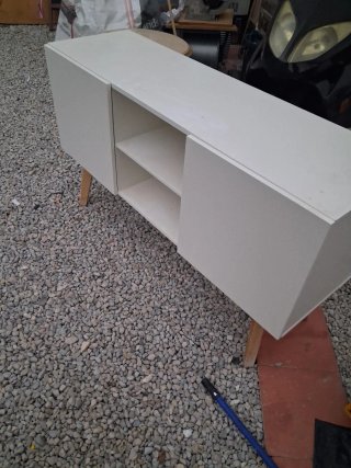 Mueble TV blanco madera