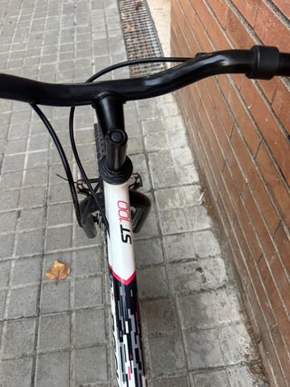 Bicicleta Rockrider ST100