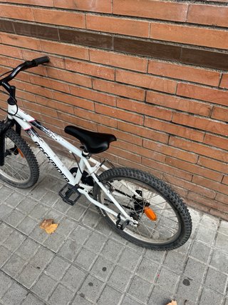 Bicicleta Rockrider ST100