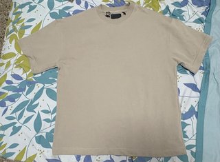 Camisa beige básica hombre talla M