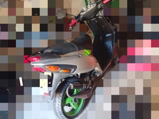 Scooter Plata y Verde