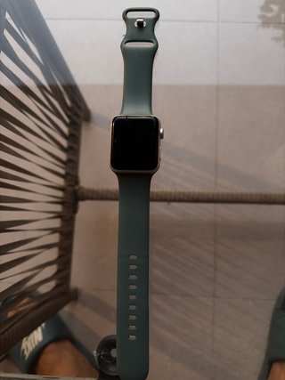 Apple Watch Series 3 Verde/Plata, pantalla rajada