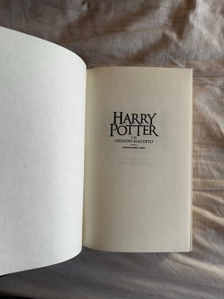 Libro Harry Potter y el legado maldito partes 1 y2