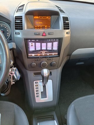 Opel Zafira B 2006