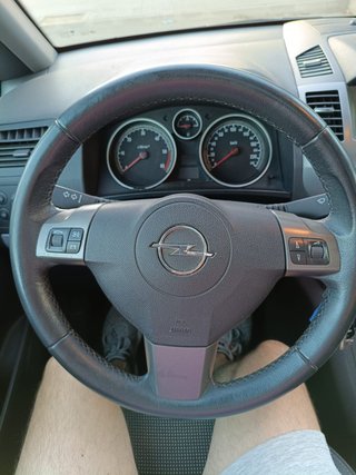 Opel Zafira B 2006