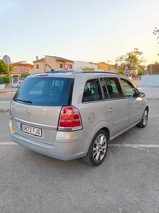 Opel Zafira B 2006