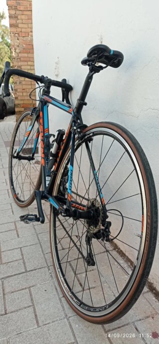 Bicicleta Stevens Stelvio Talla 52,sin pedales