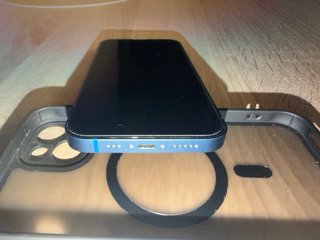 Iphone 13 azul al 82%