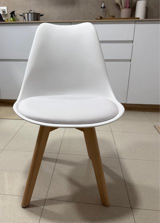4 Sillas Nórdicas Blancas Madera