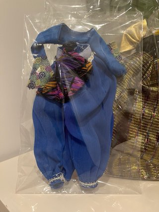 Barbie Abito glamour e set geometrico