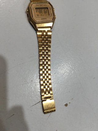 Casio Vintage LA680WEGA-9 Reloj Dorado