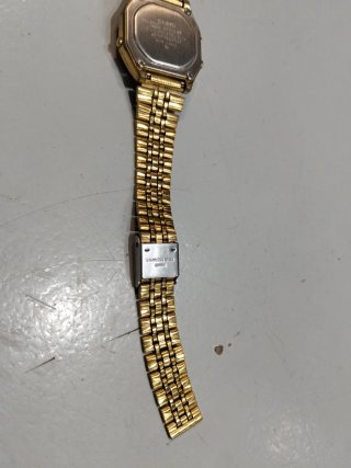 Casio Vintage LA680WEGA-9 Reloj Dorado