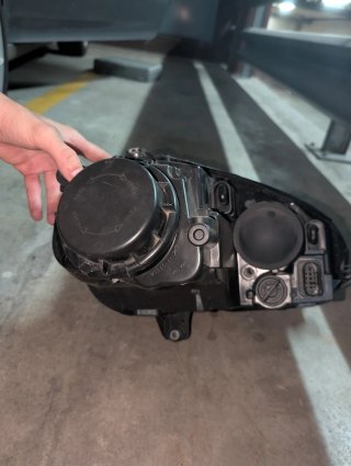 Faro Volkswagen Golf 5 Base Negra