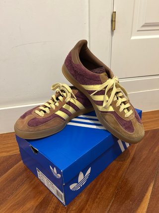 Adidas Gazelle Indoor Beige/Morado Talla 44