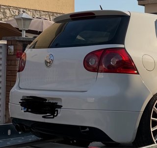 Portón Maletero Golf MK5