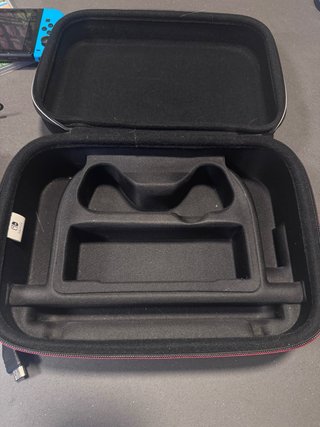 Nintendo Switch + Accesorios + Juego