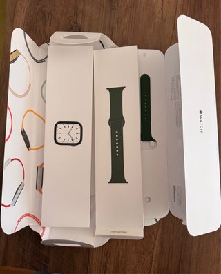 Apple Watch Series 7 45mm GPS + Cellular Verde