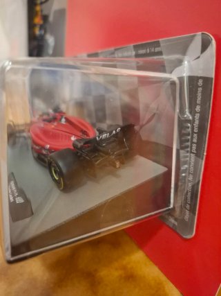 Colección Racing Cars Ferrari F1-75 Leclerc