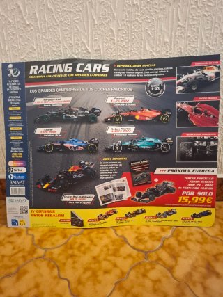 Colección Racing Cars Ferrari F1-75 Leclerc